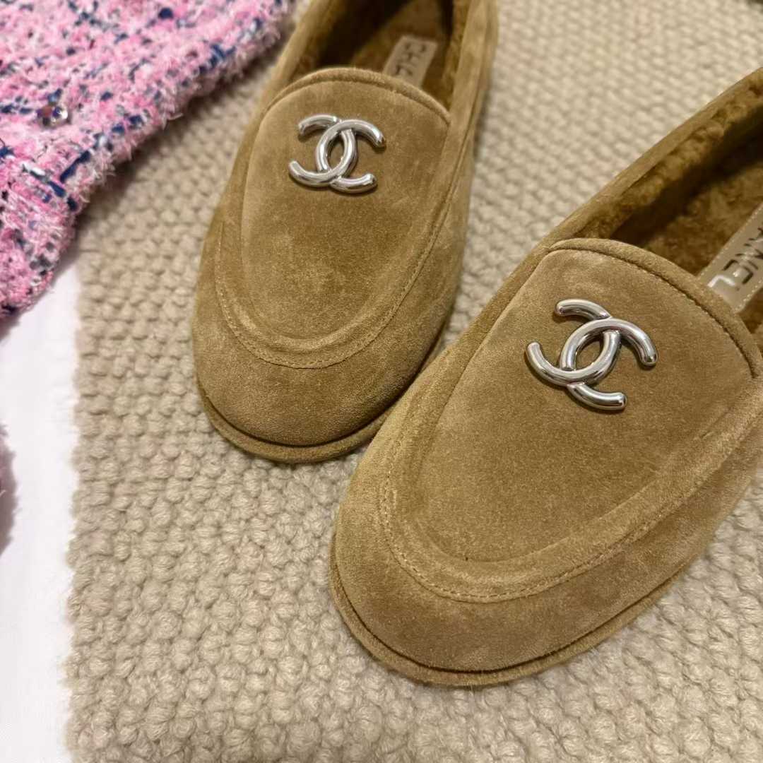 Chanel Love shoes view 5