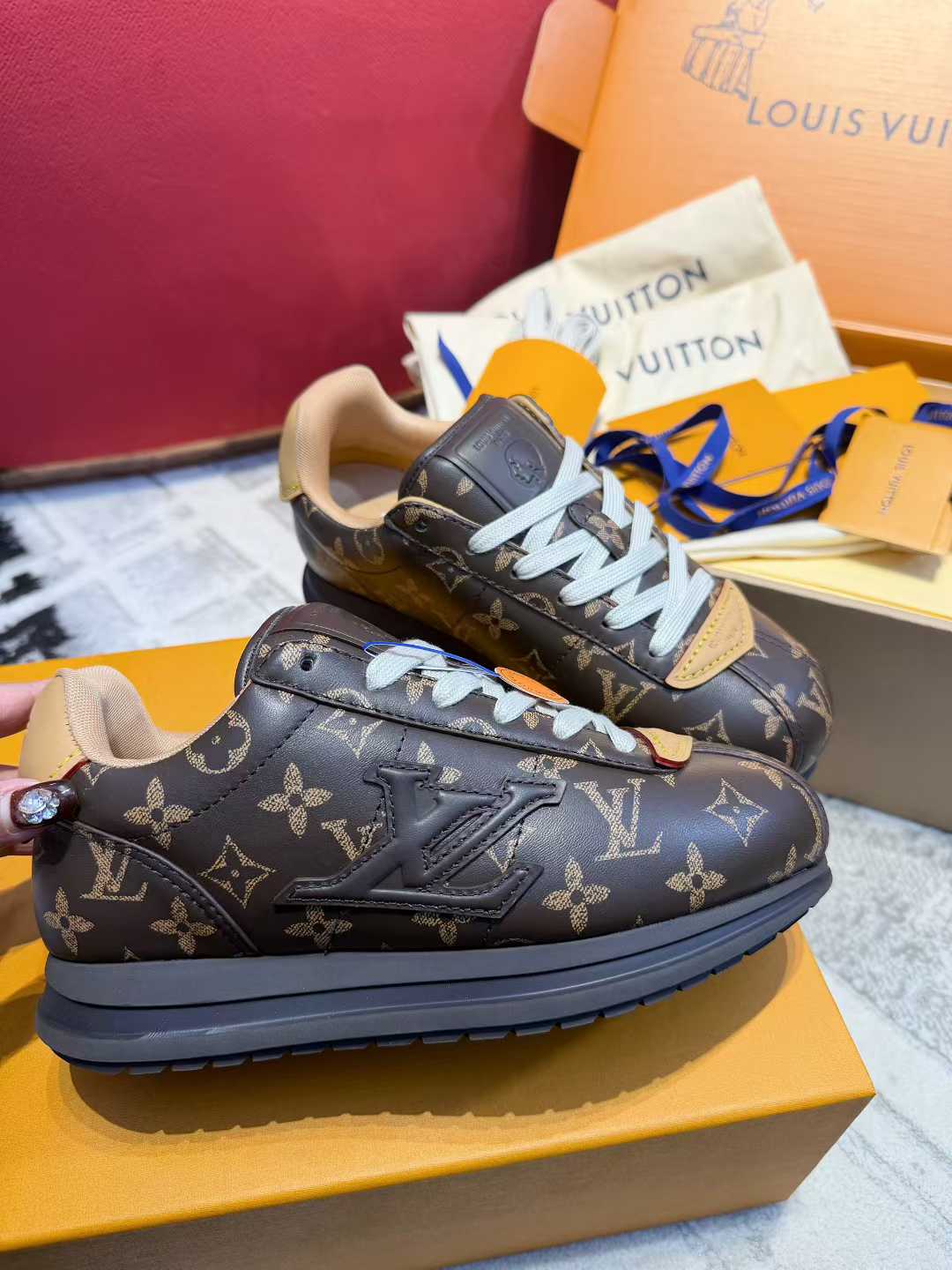Louis Vuitton Casual shoes view 4