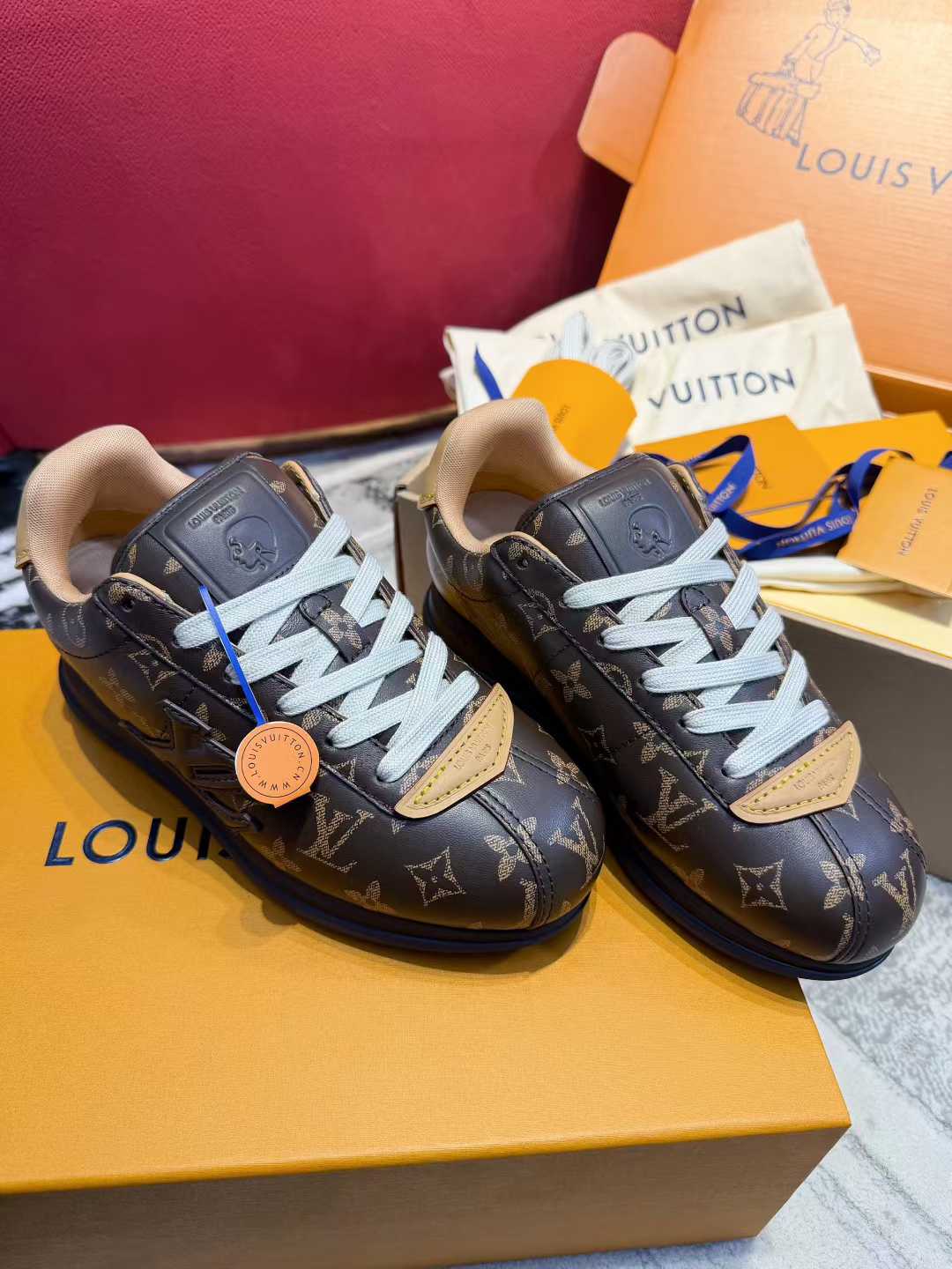 Louis Vuitton Casual shoes view 5