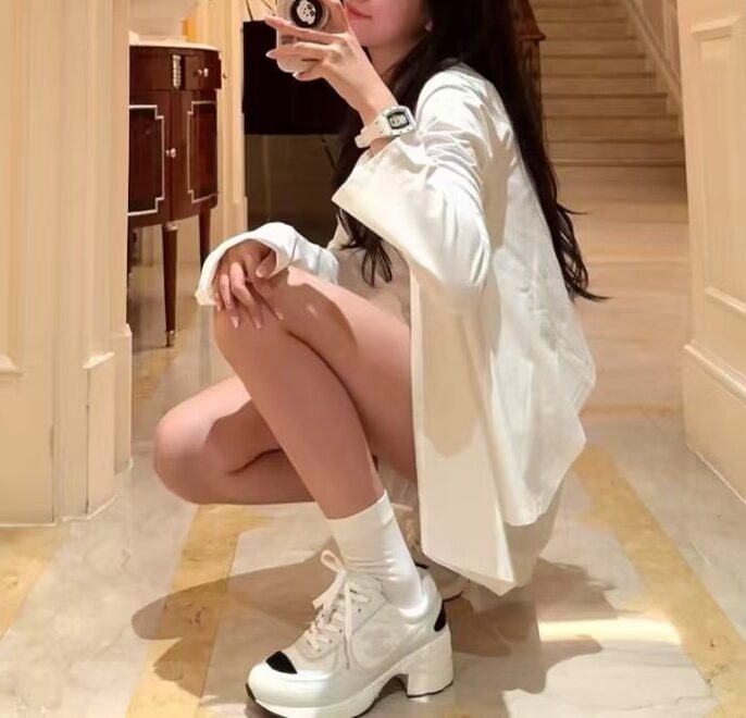 Chanel High heel sneakers view 1