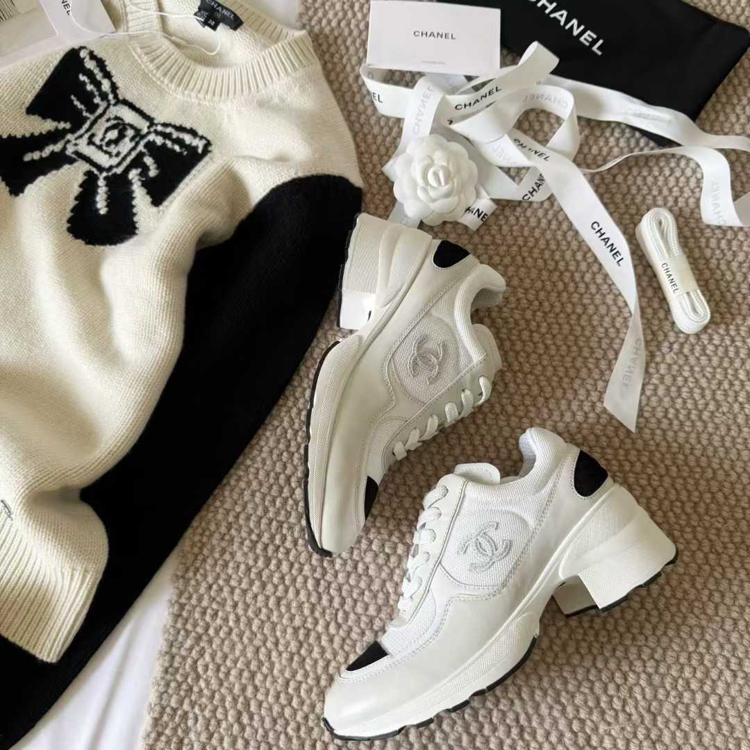 Chanel High heel sneakers view 2