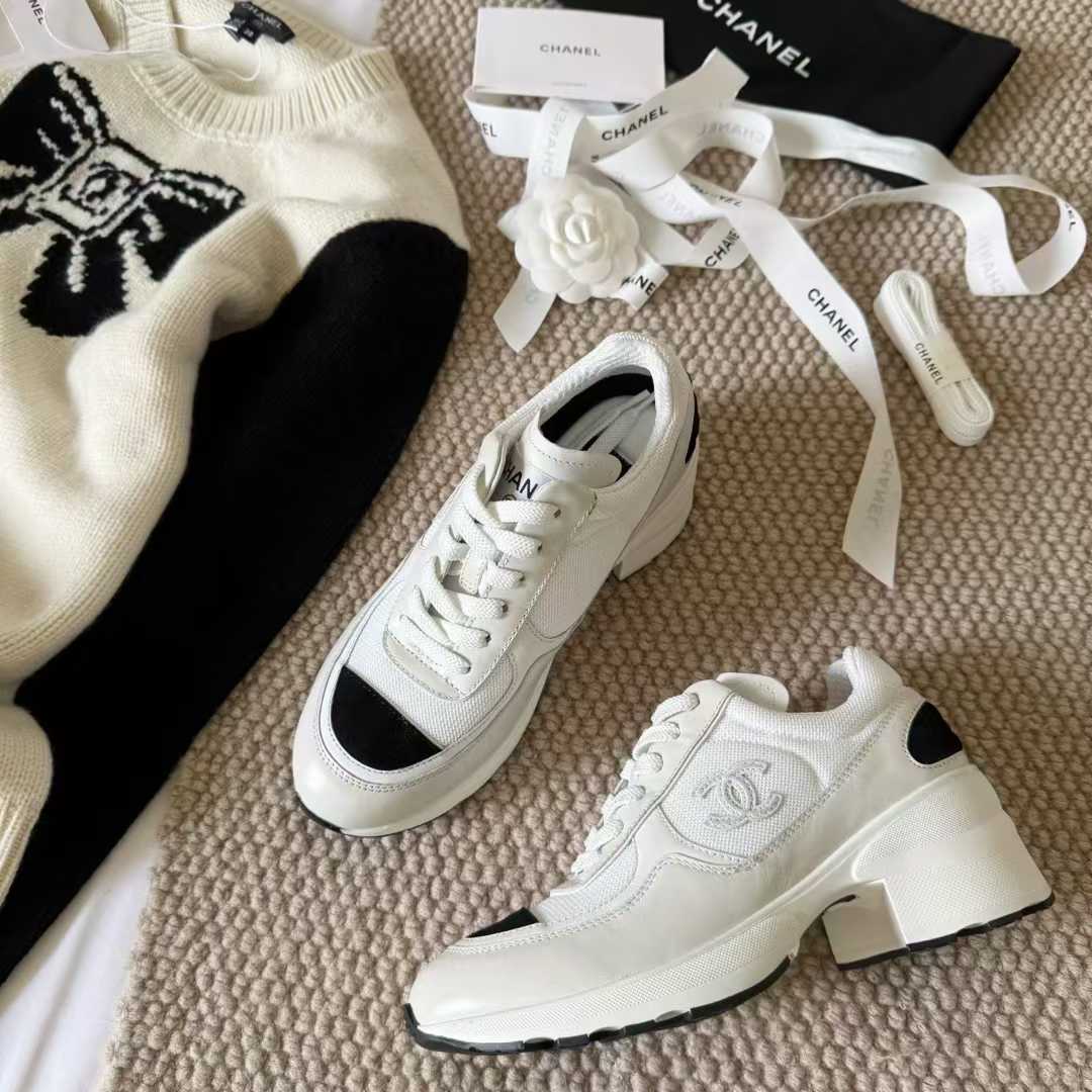 Chanel High heel sneakers view 4