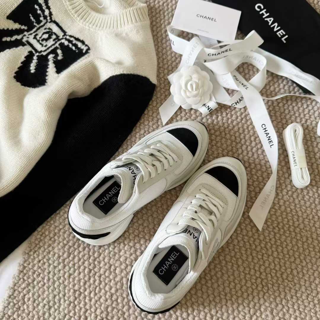 Chanel High heel sneakers view 5