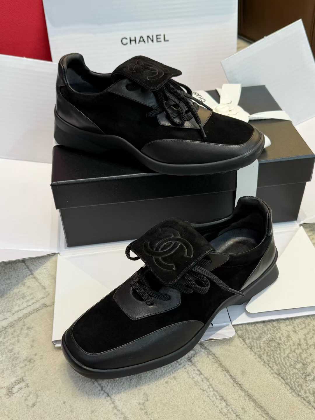Chanel VINTAGE Football shoes view 6