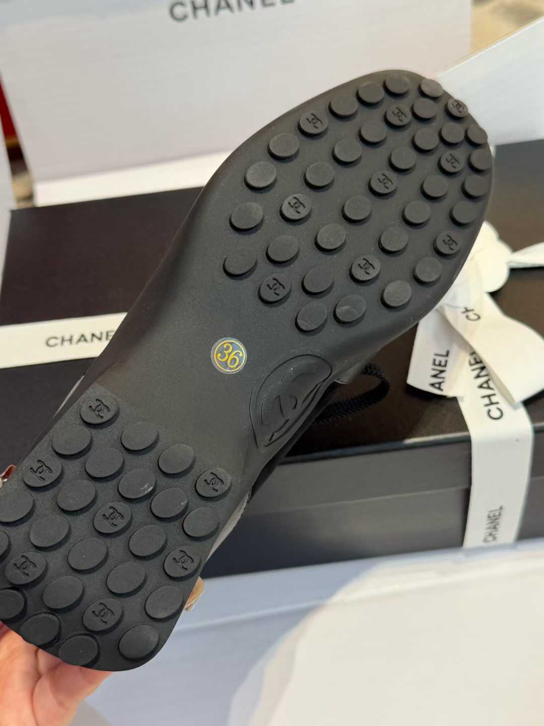 Chanel VINTAGE Football shoes view 9