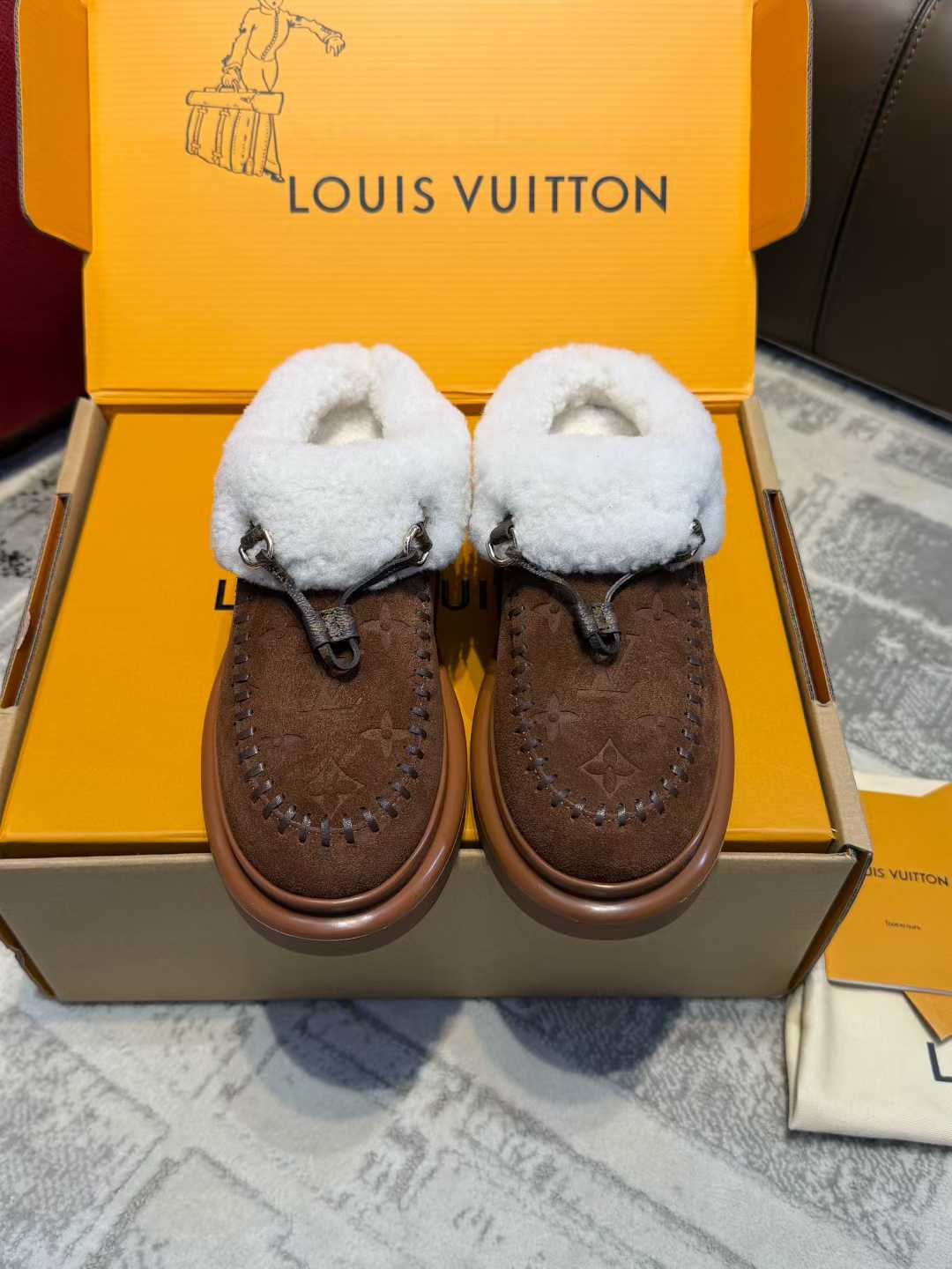 Louis Vuitton Snow boots view 3