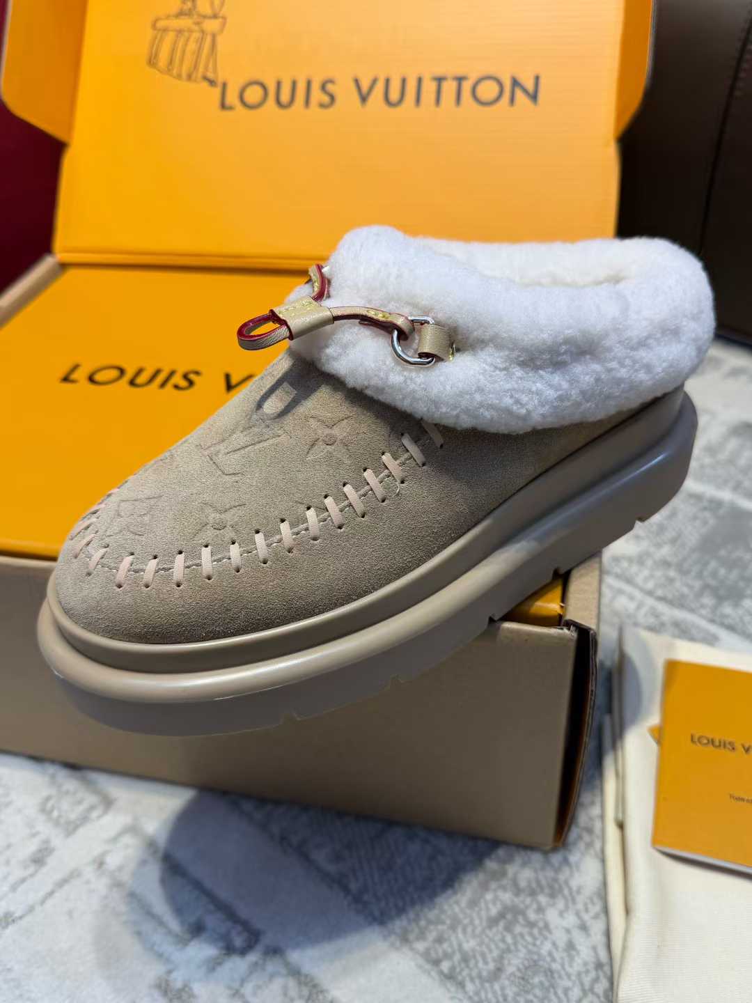 Louis Vuitton Snow boots view 8