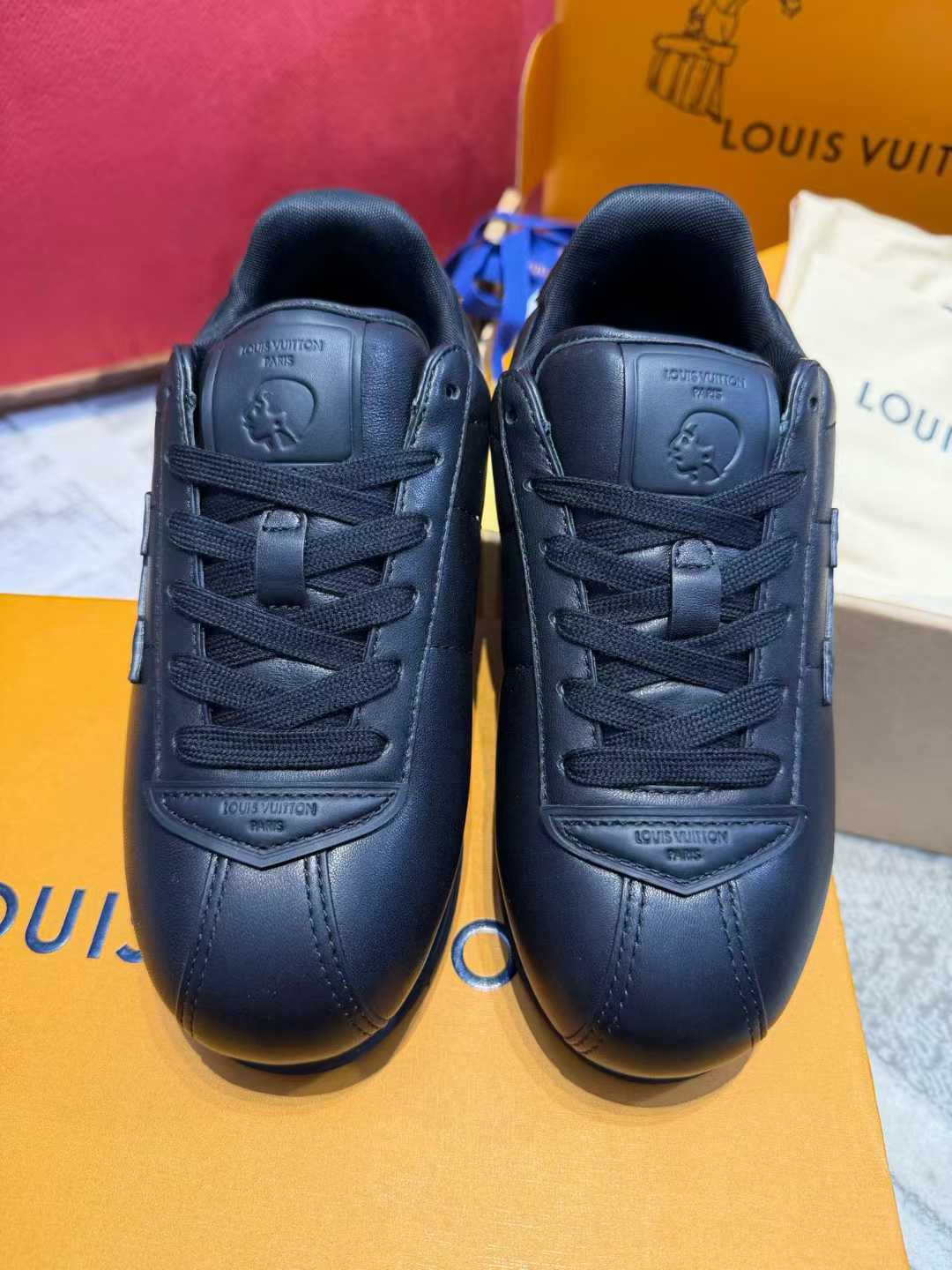 Louis Vuitton Bread shoes view 14