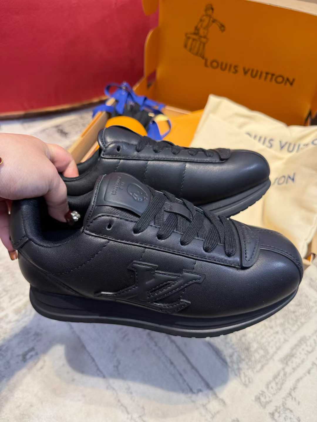 Louis Vuitton Bread shoes view 17