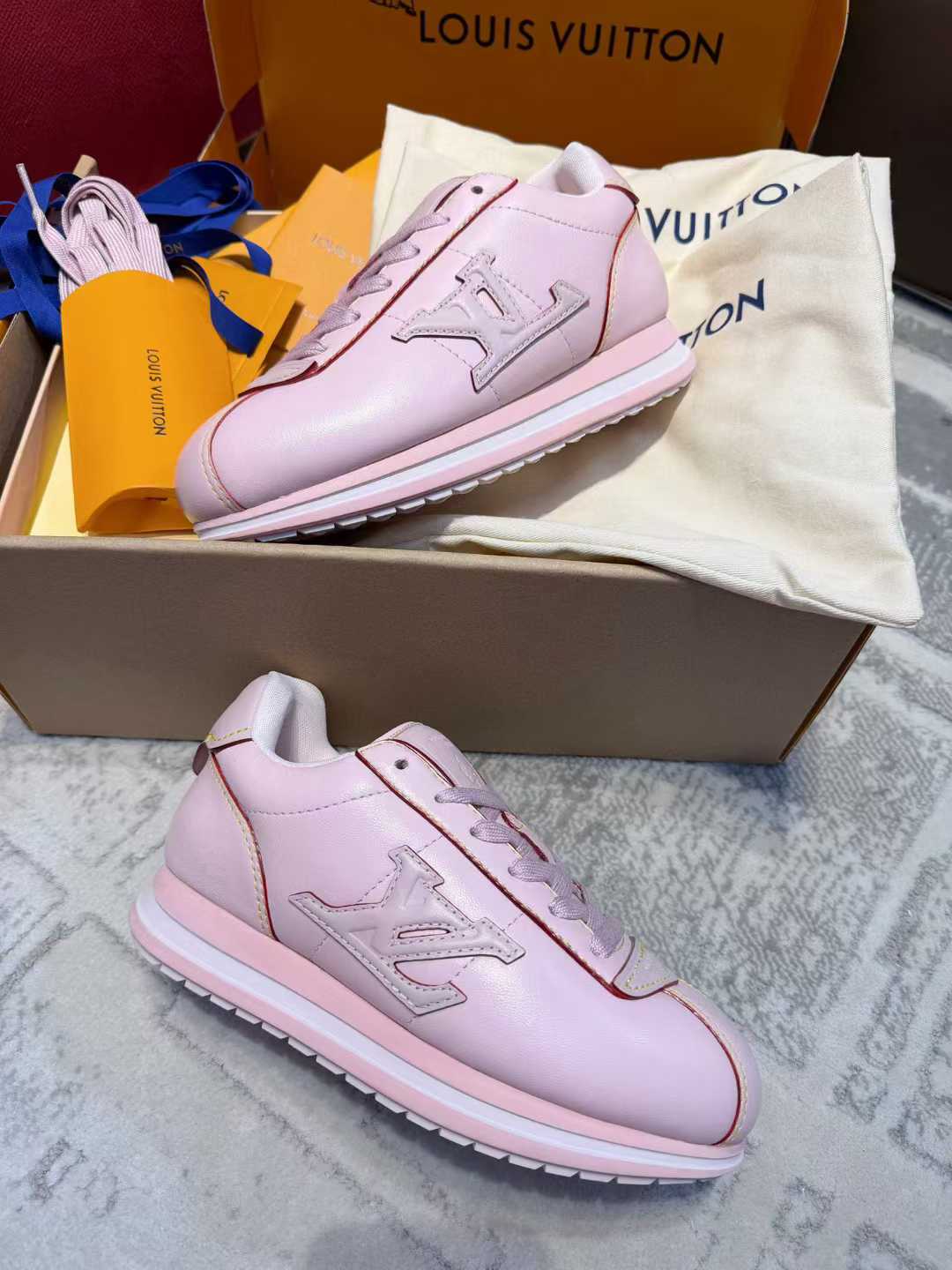 Louis Vuitton Bread shoes view 4