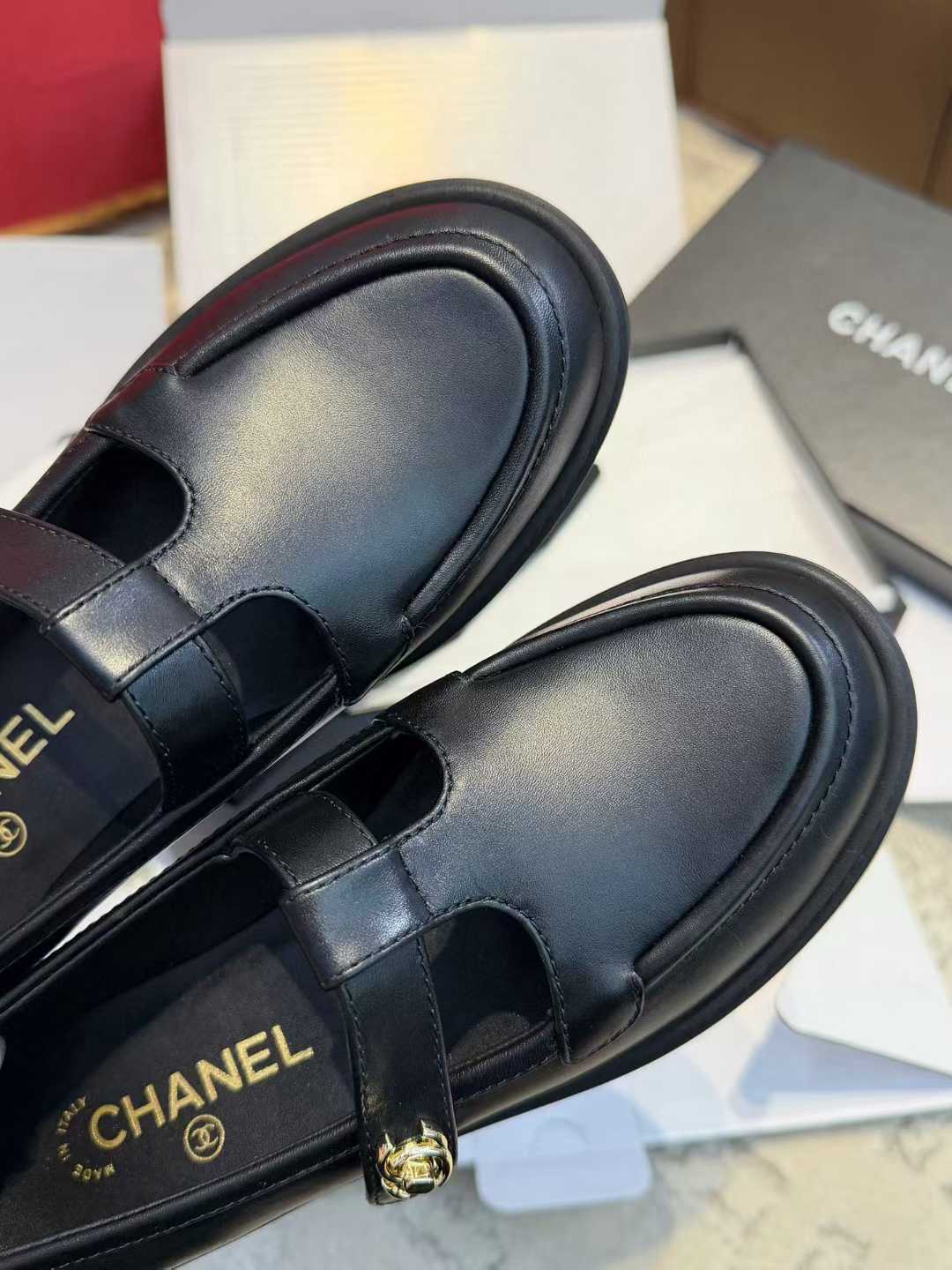 Chanel 25K Love shoes view 8