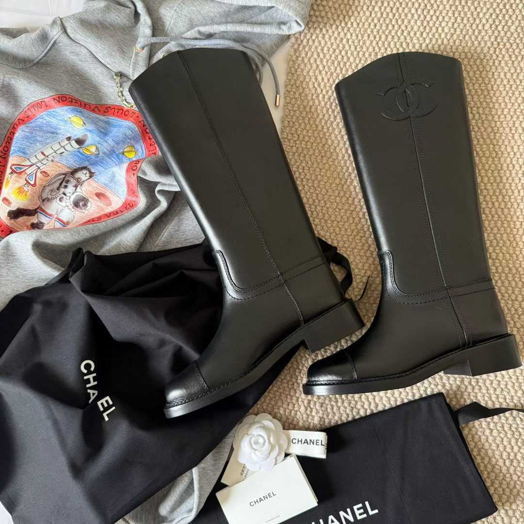 Chanel Knight boots view 1