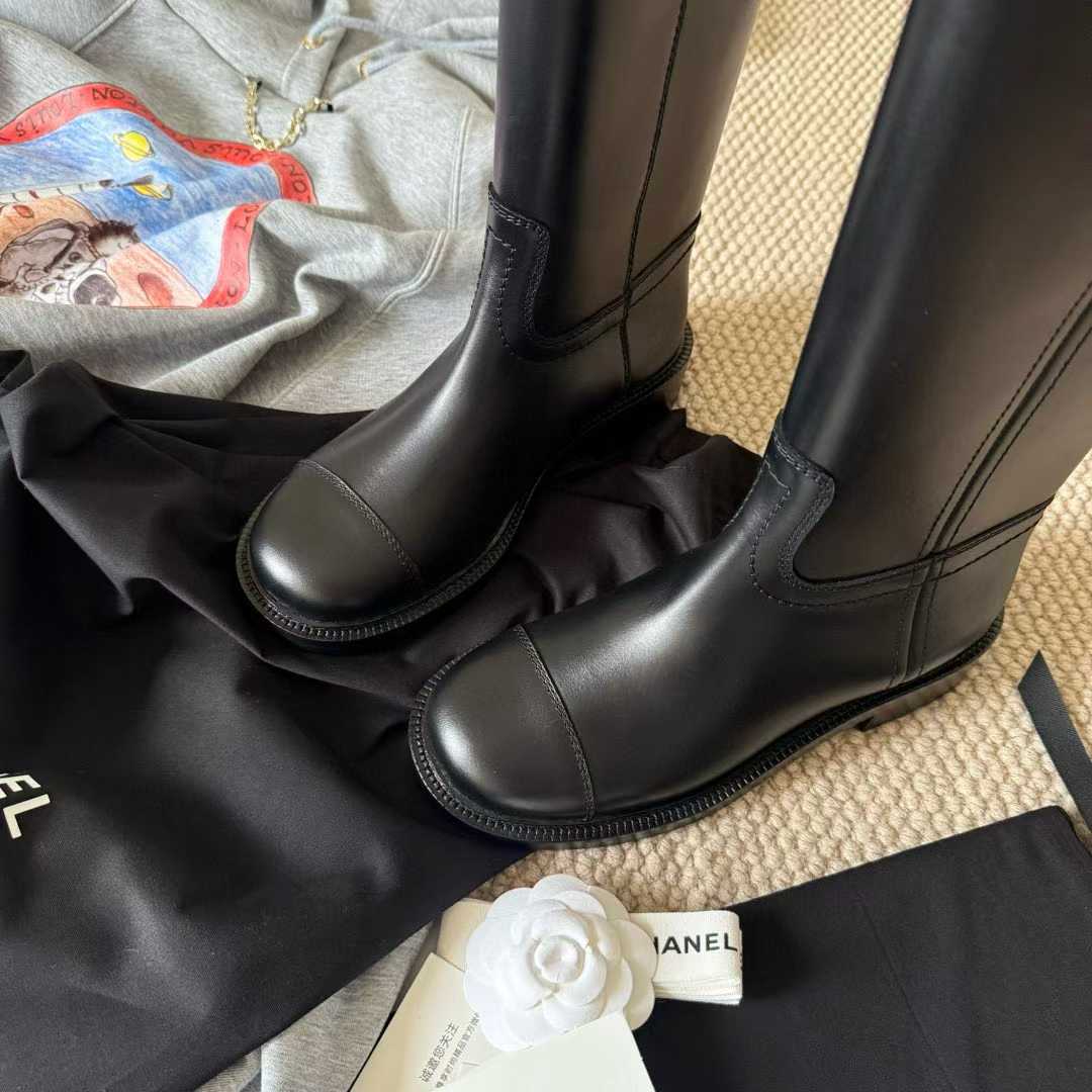 Chanel Knight boots view 5