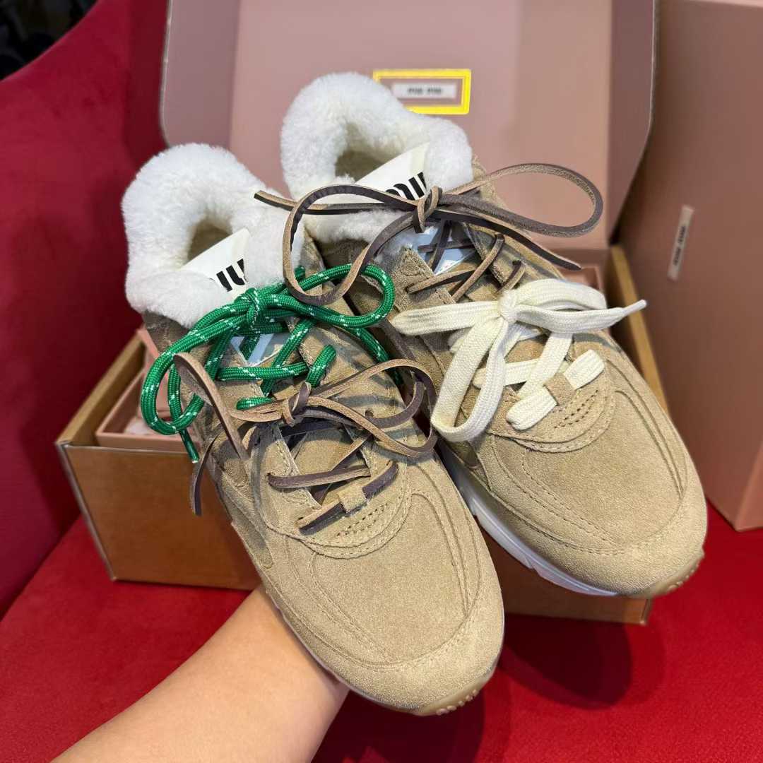 Miu Miu X NB Co-branded sneakers view 1