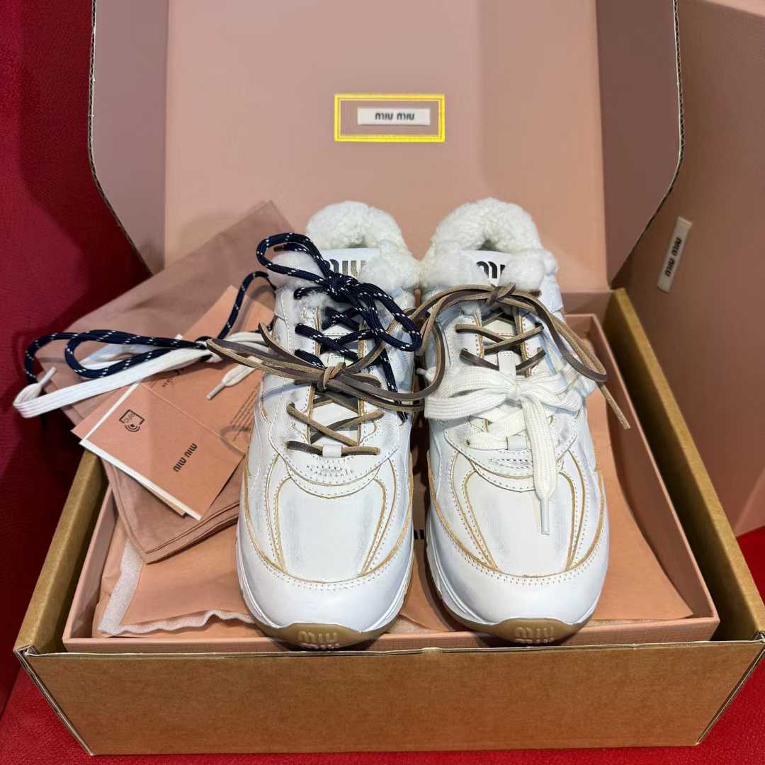Miu Miu X NB Co-branded sneakers view 10