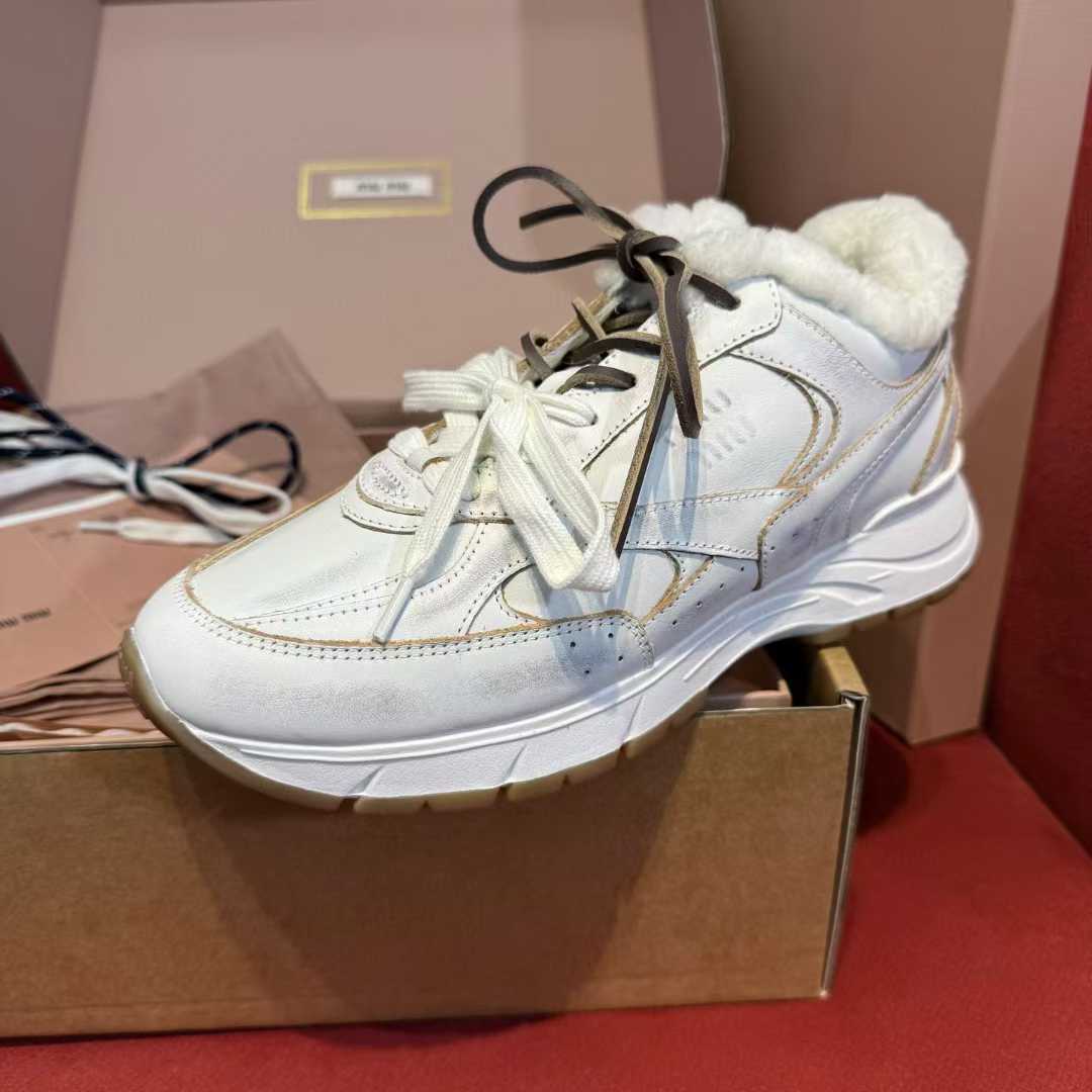 Miu Miu X NB Co-branded sneakers view 13