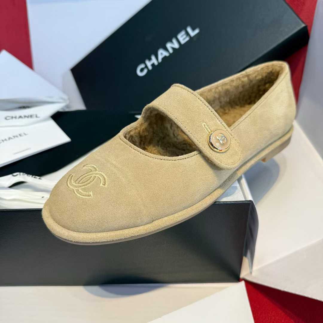 Chanel Ballet shoes view 6