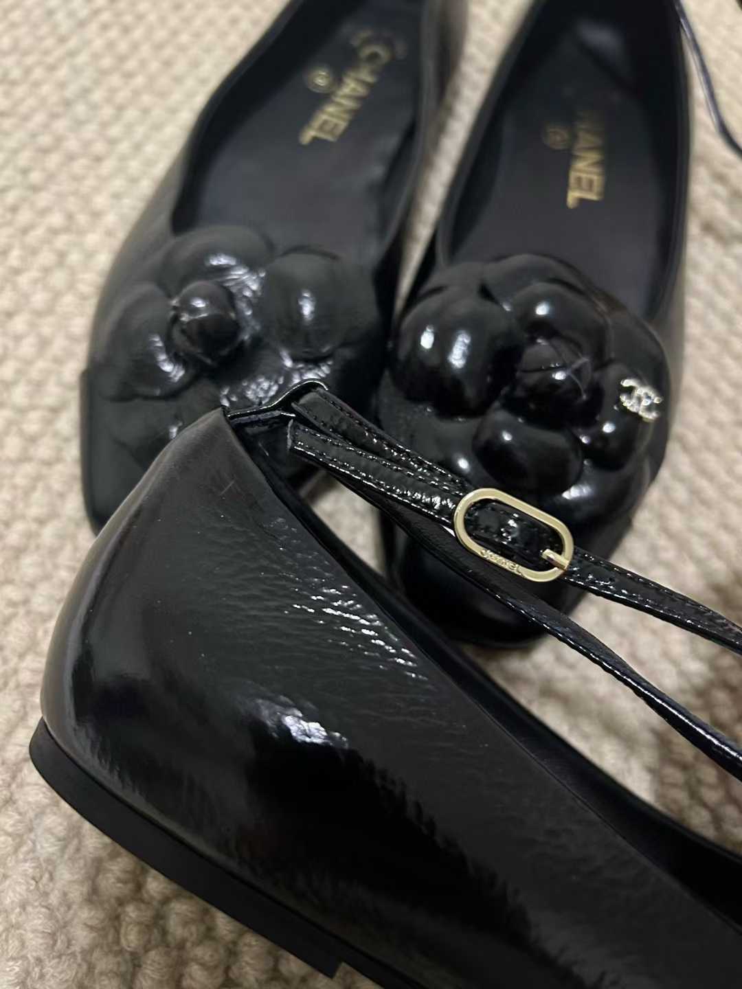 Chanel Ballet shoes view 5
