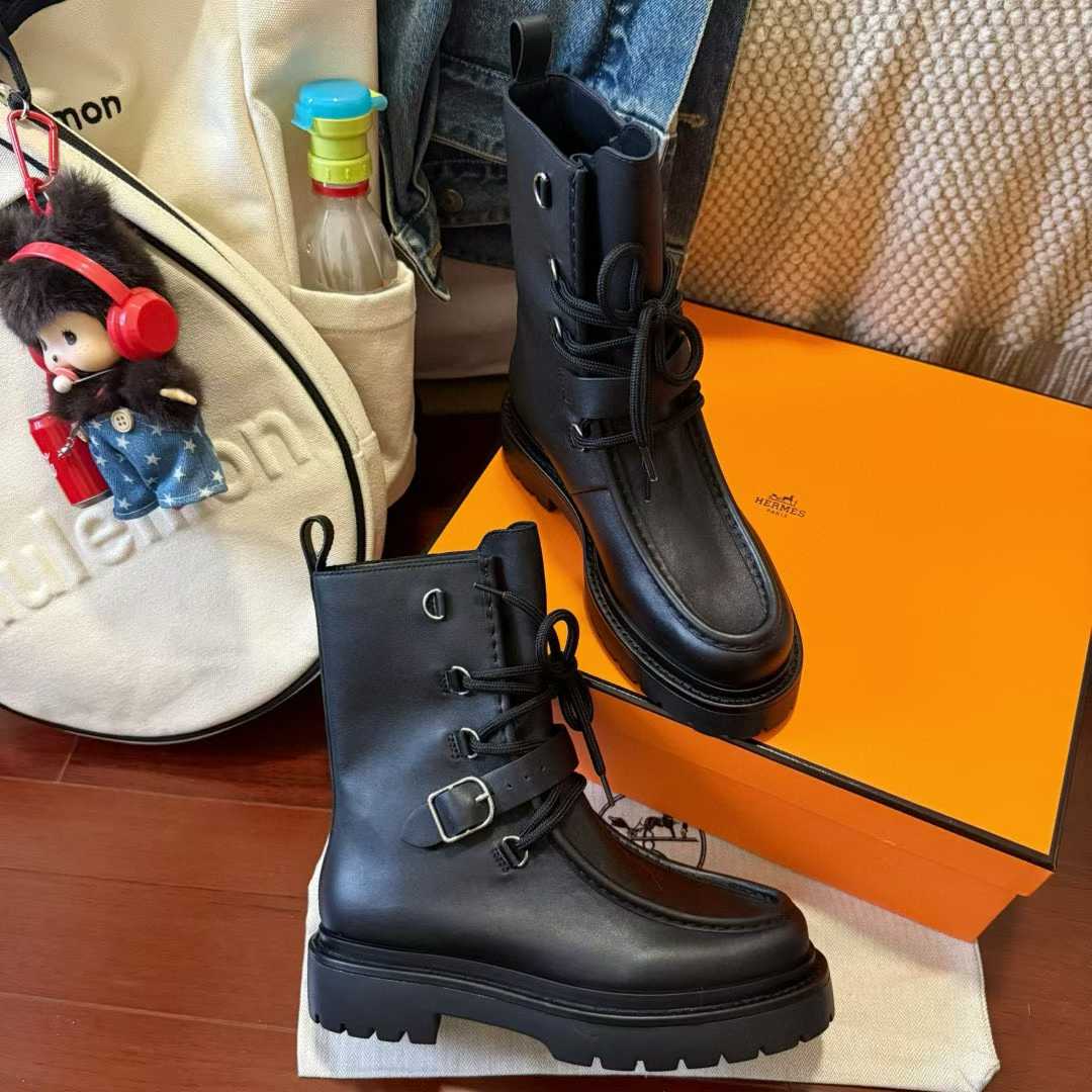 Hermès Short boots view 3