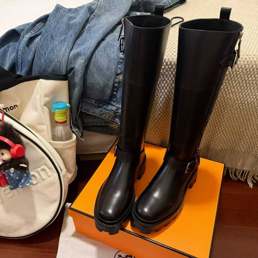 Hermès Knight boots view 3