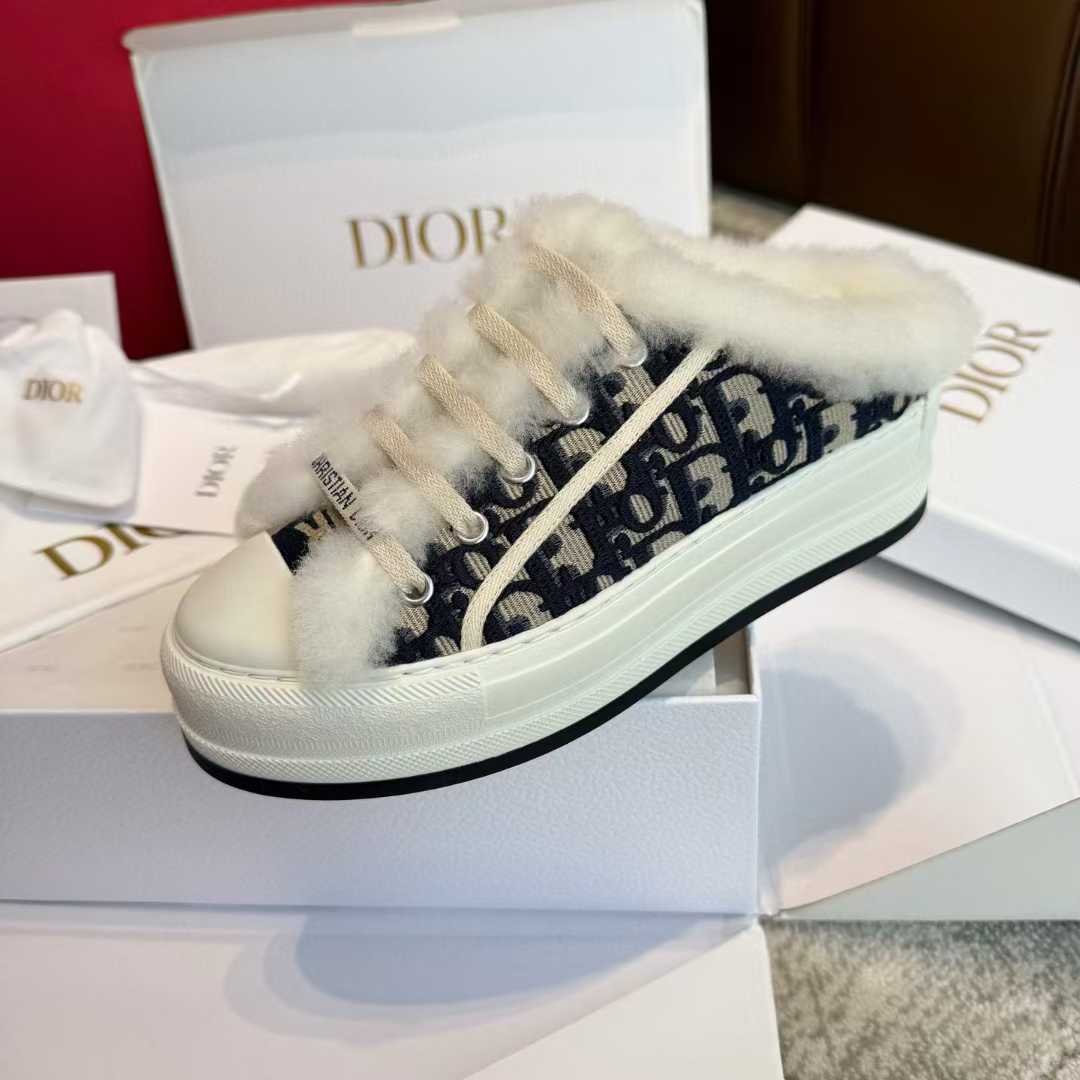 Dior Maomao sneakers view 5