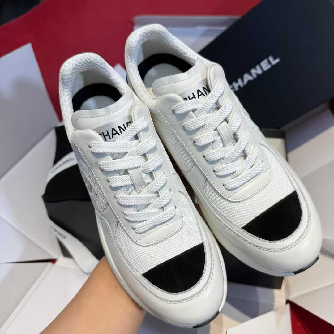 Chanel High heel sneakers view 1