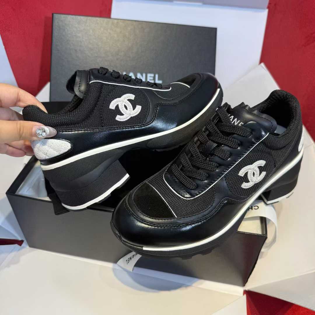 Chanel High heel sneakers view 16