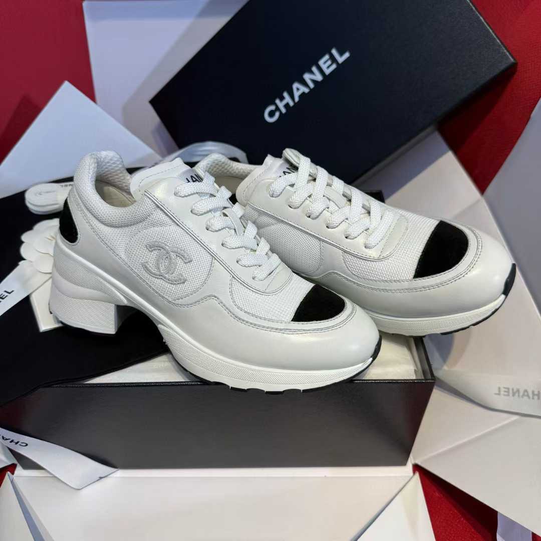 Chanel High heel sneakers view 4
