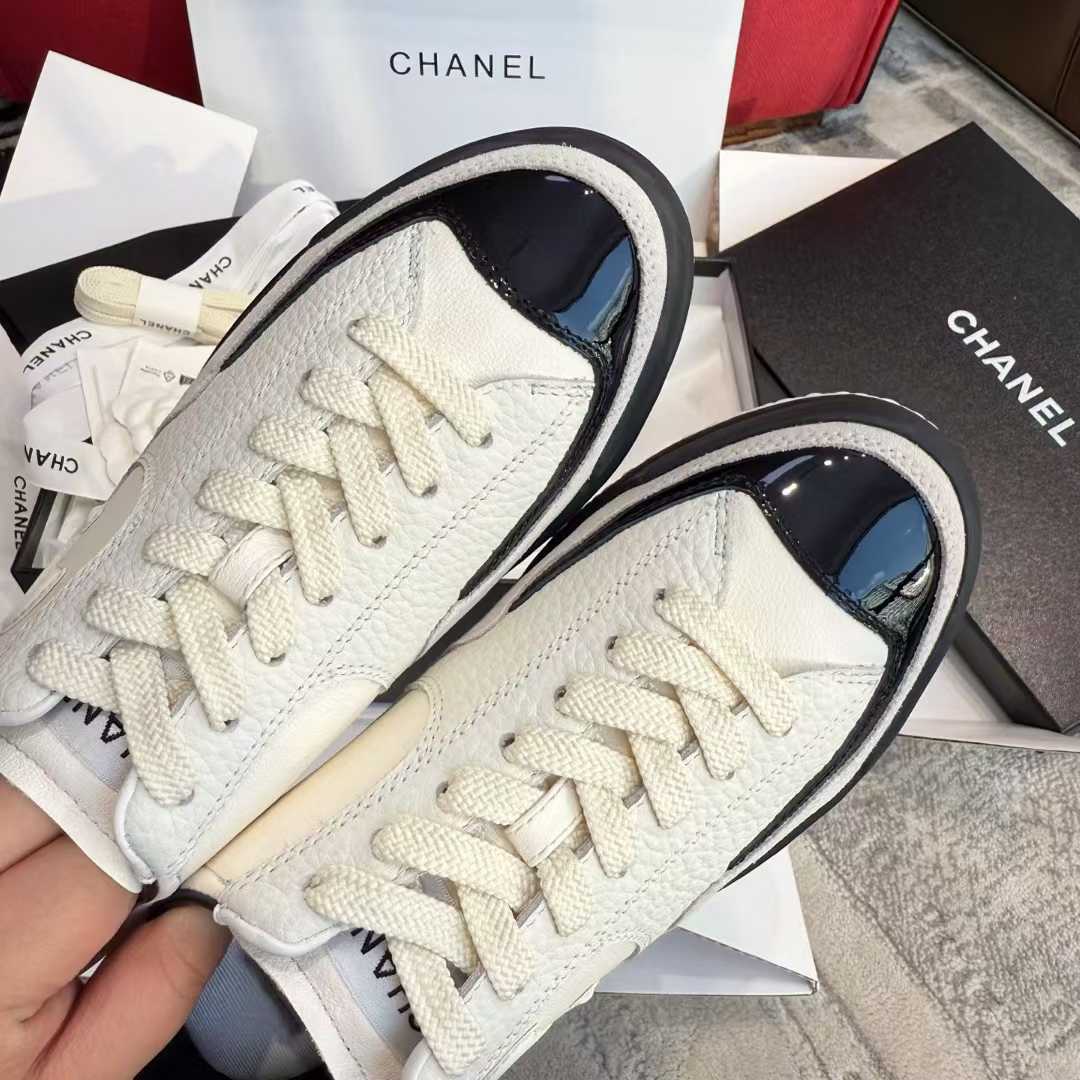 Chanel 25K Virtue training shoes view 8