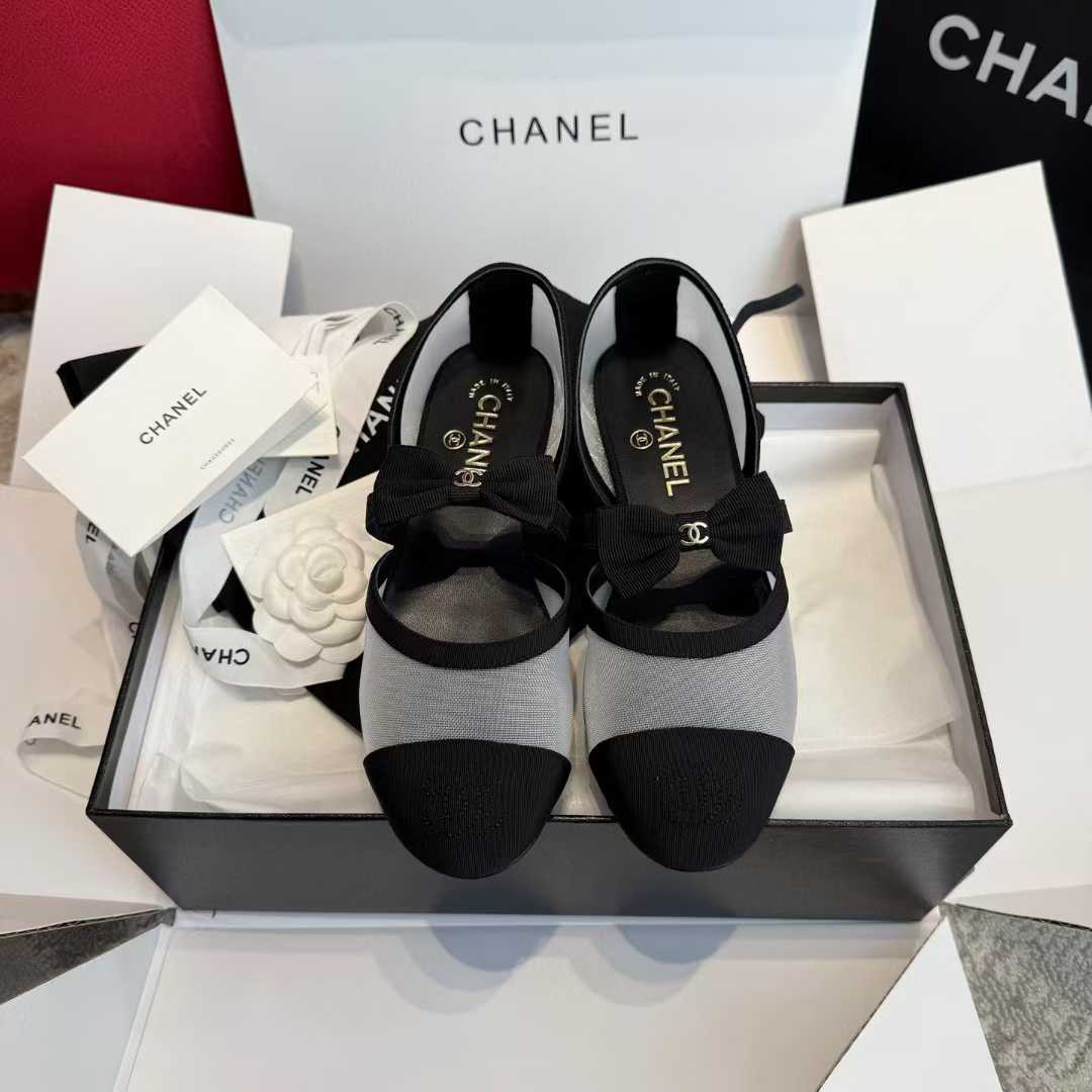 Chanel Flat sandals view 2