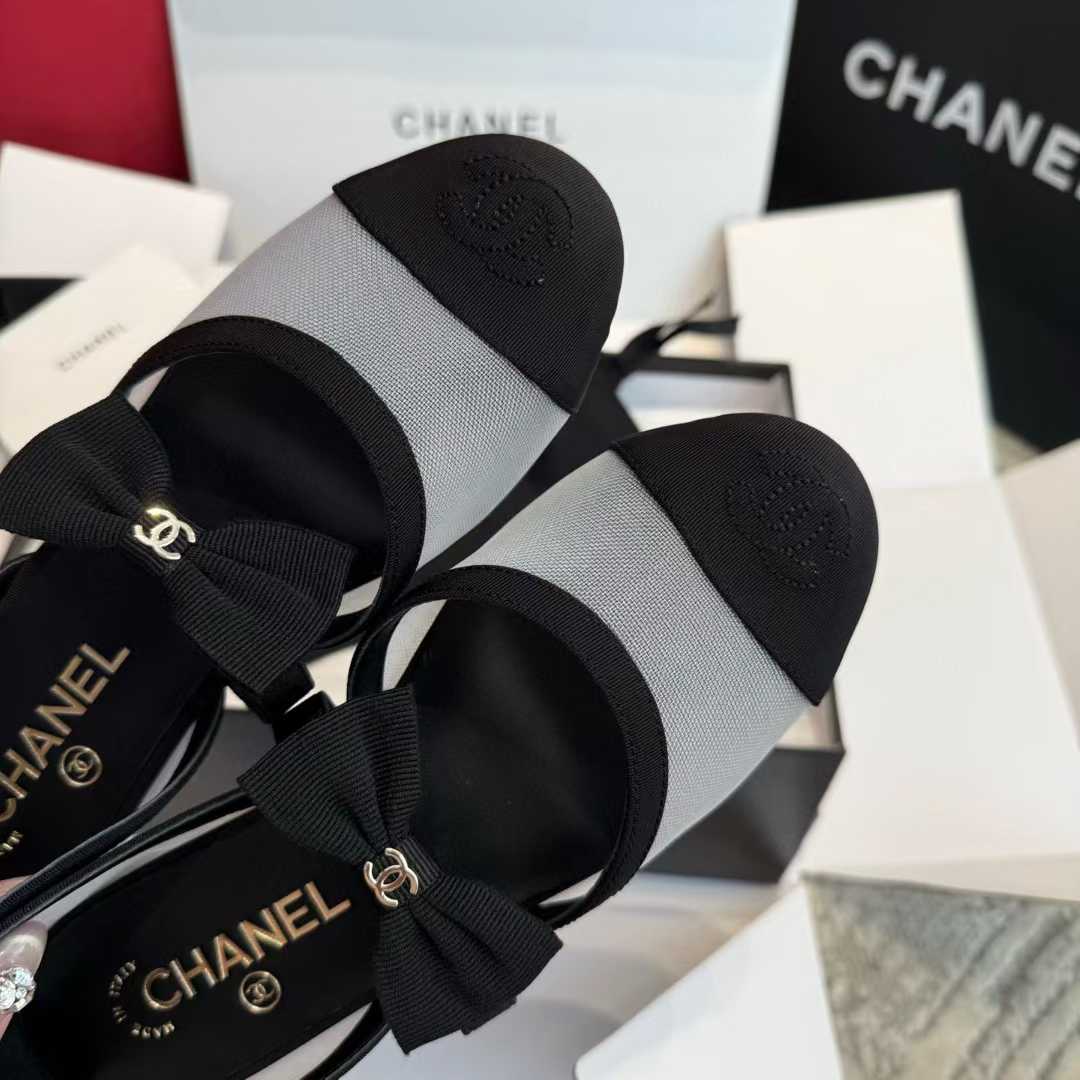 Chanel Flat sandals view 8