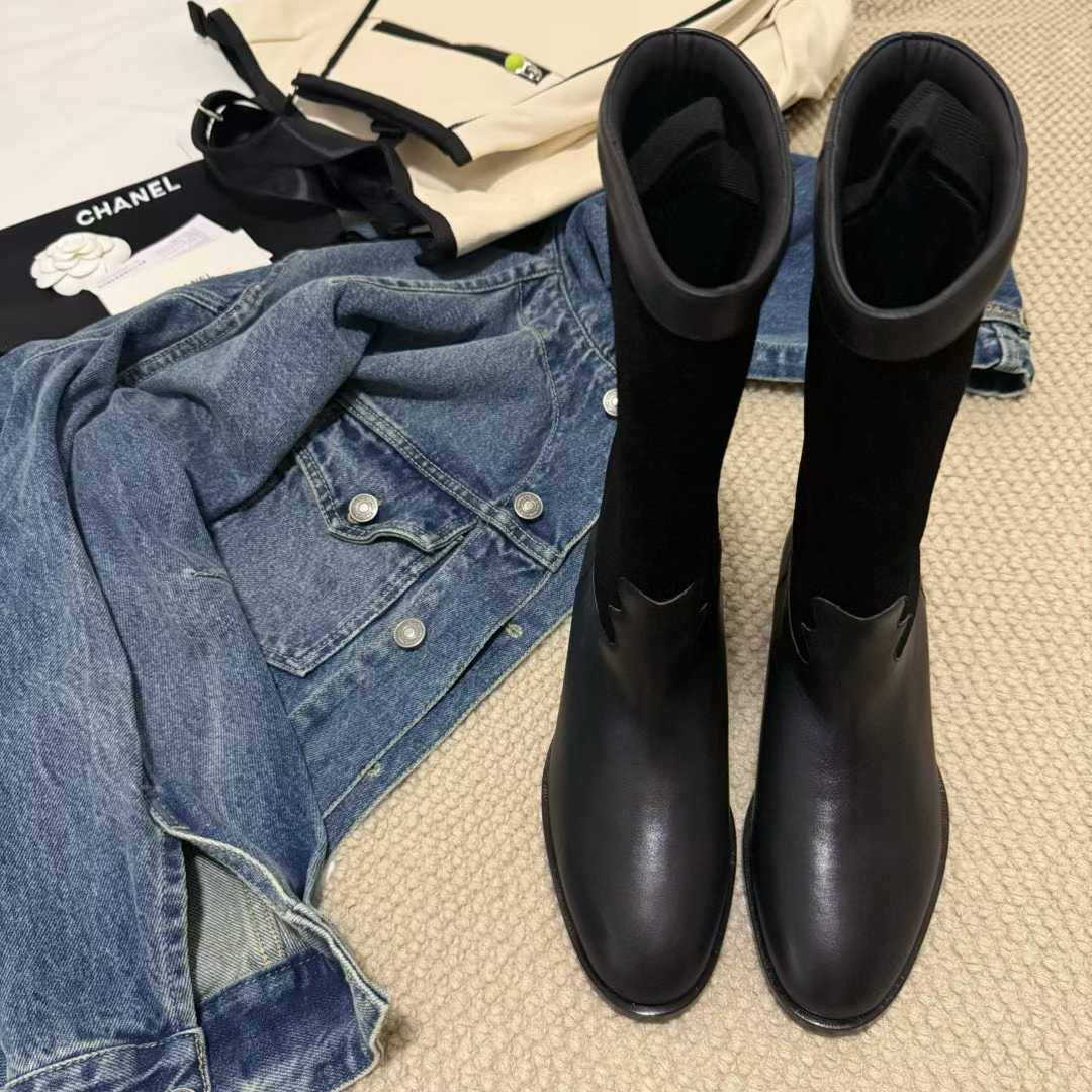 Chanel Short boots view 10