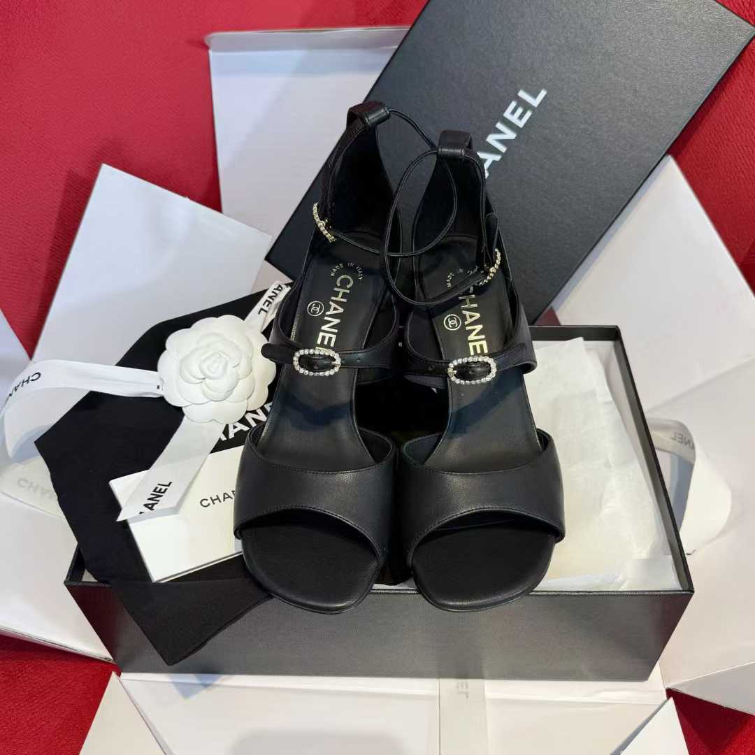 Chanel High heel sandals view 2