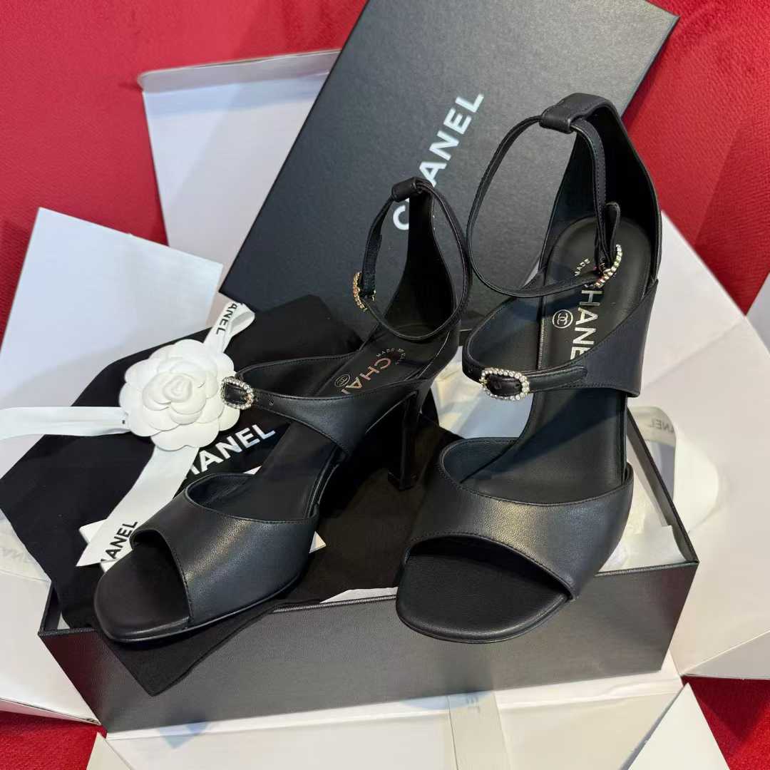 Chanel High heel sandals view 5
