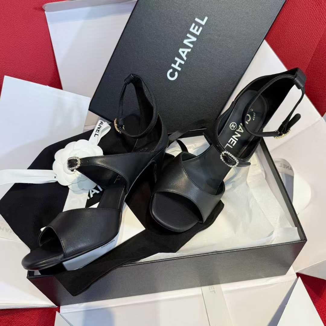 Chanel High heel sandals view 7