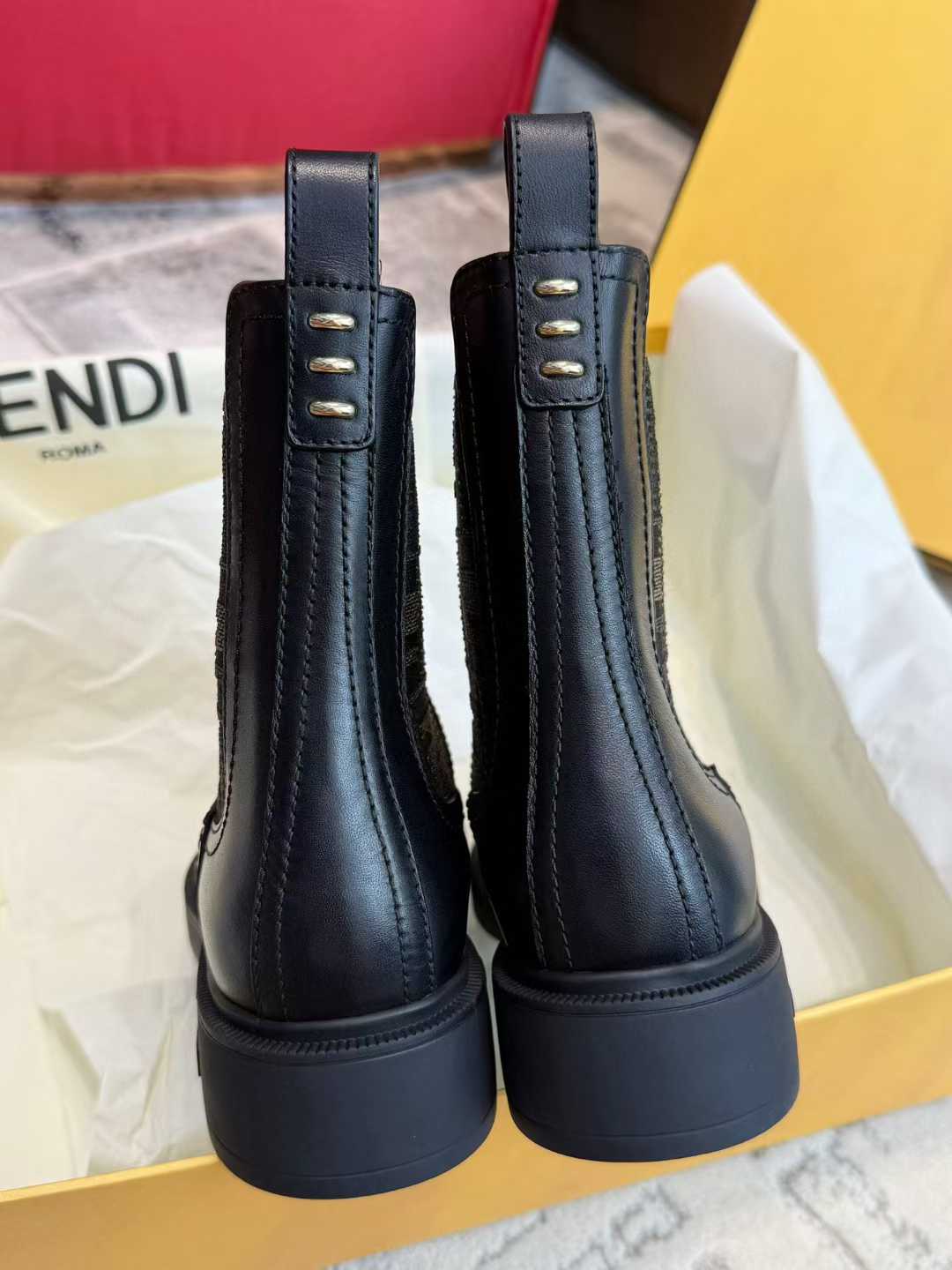 Fendi Short boots view 6