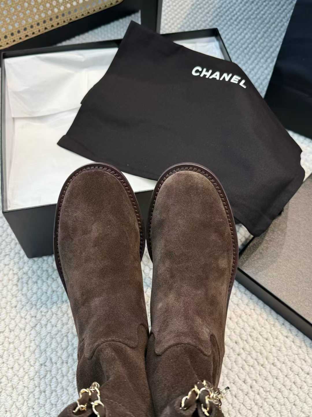 Chanel 25B Short boots view 4