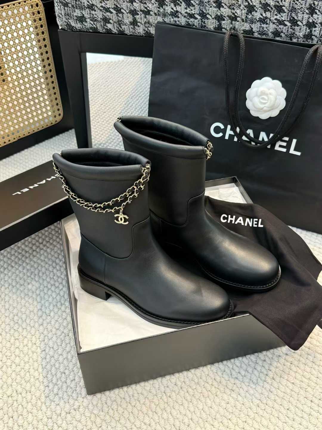 Chanel 25B Short boots view 2