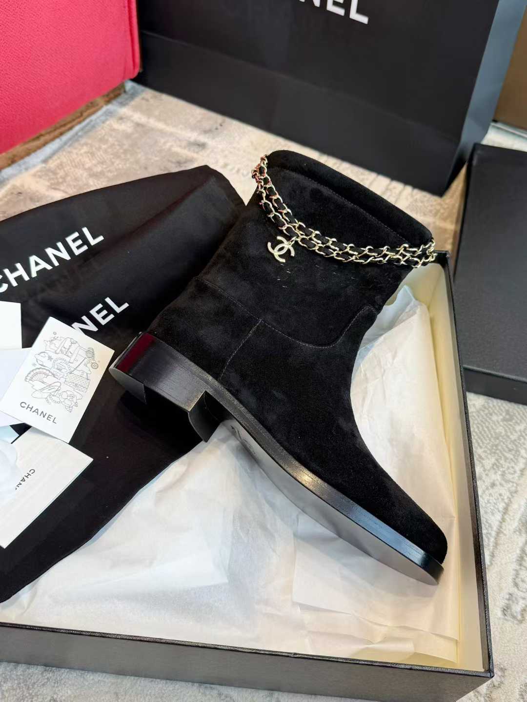 Chanel 25B Short boots view 5
