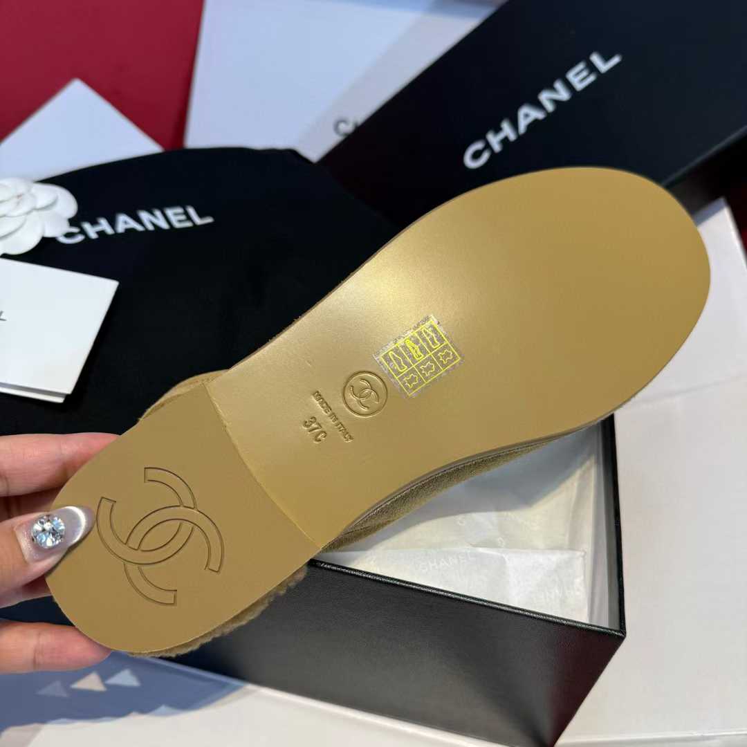 Chanel Slippers view 13