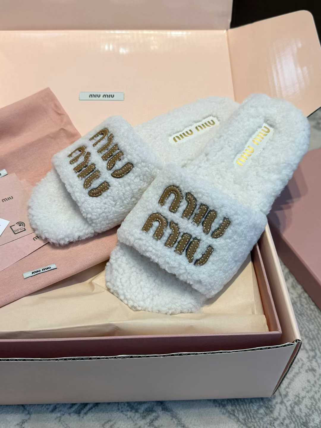 Miu Miu Lamb hair slippers view 6