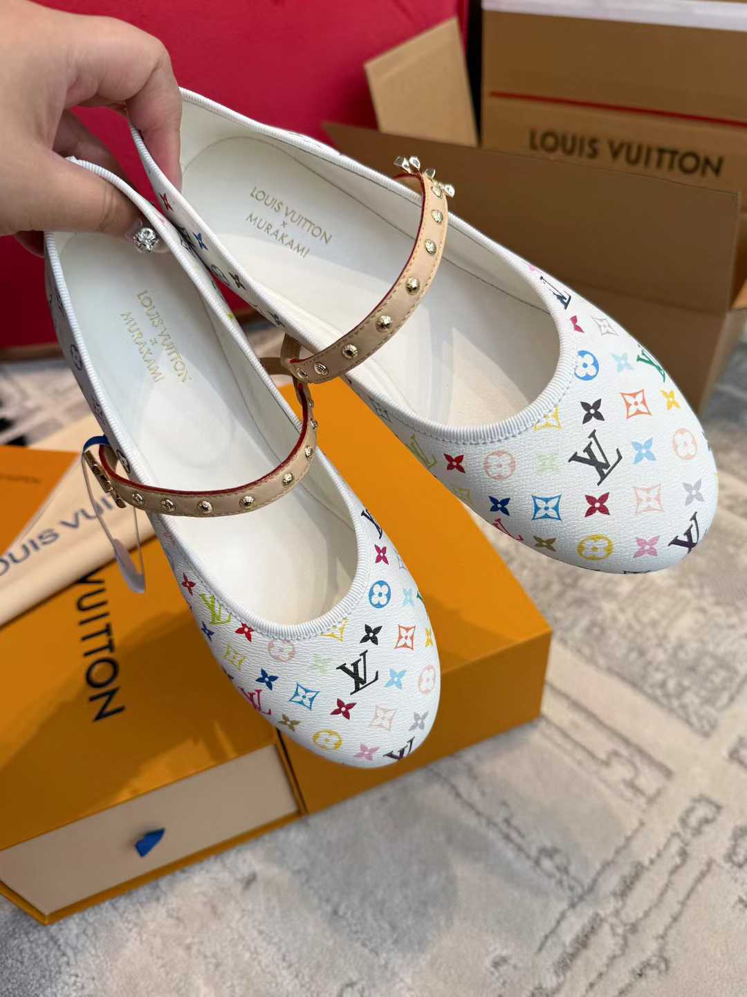 Louis Vuitton Flat shoes view 1