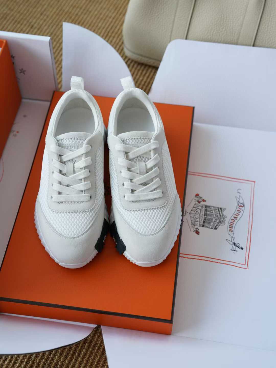 Hermès Sneakers view 1