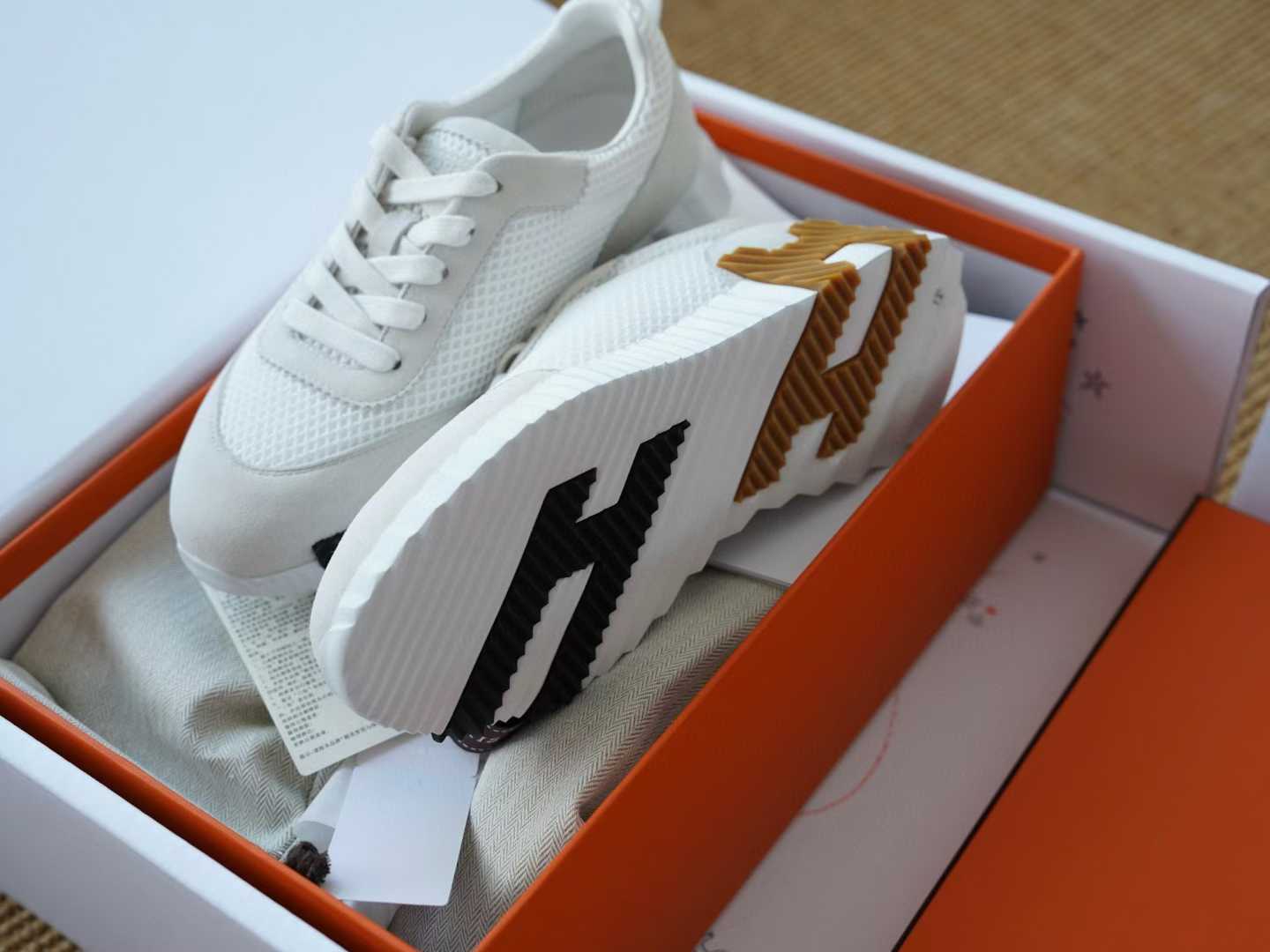 Hermès Sneakers view 5