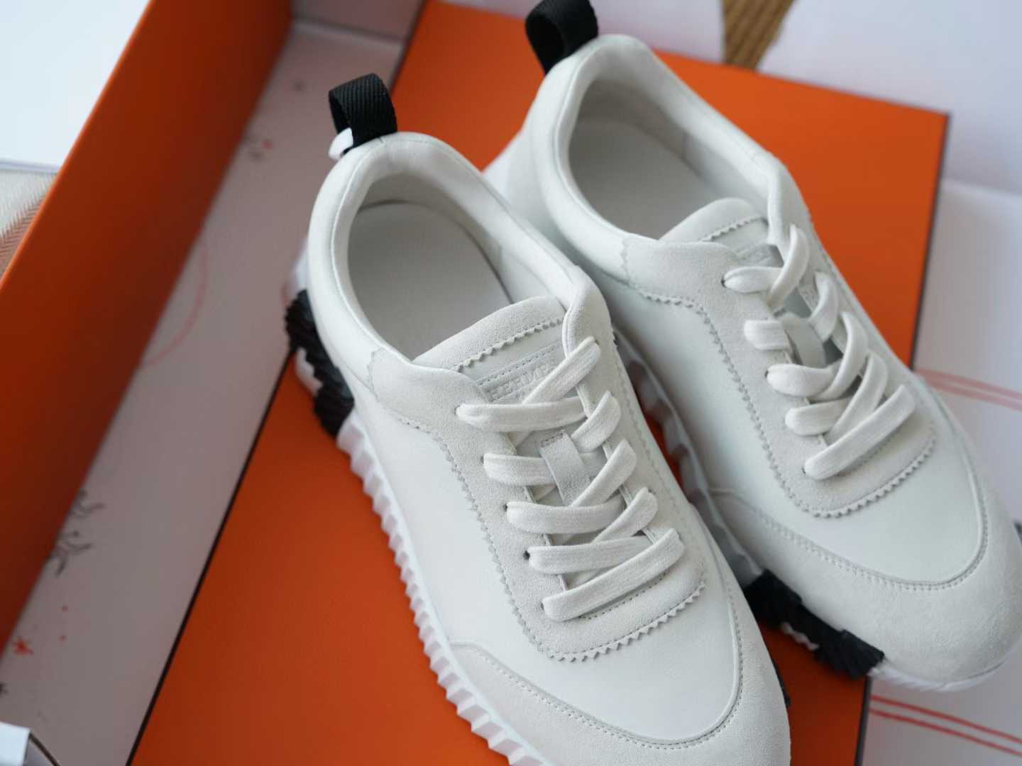 Hermès Sneakers view 5