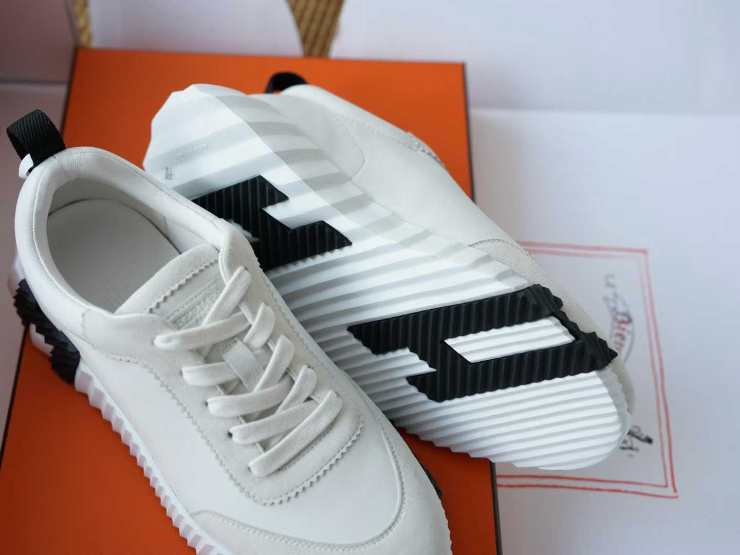 Hermès Sneakers view 6
