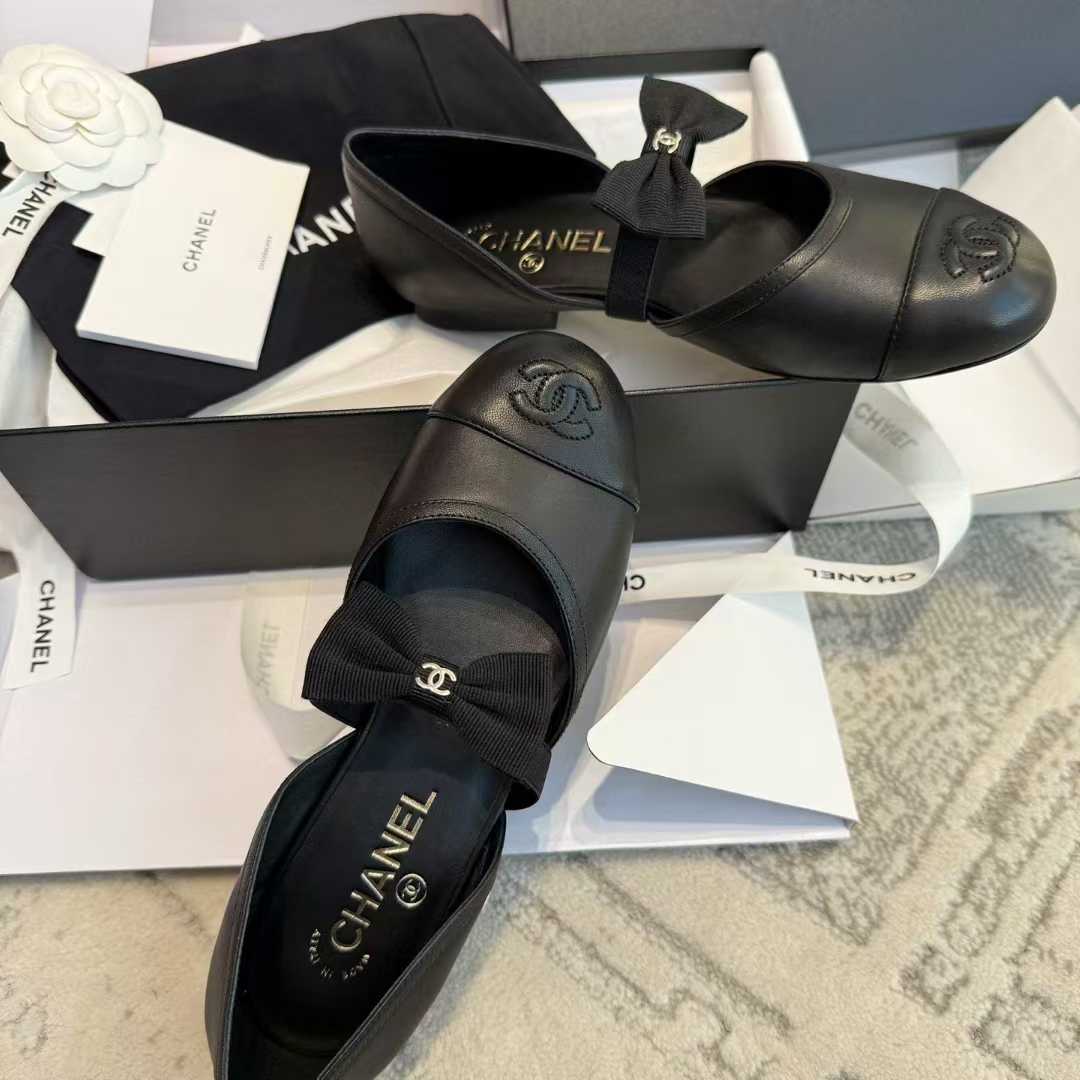 Chanel Ballet shoes view 6