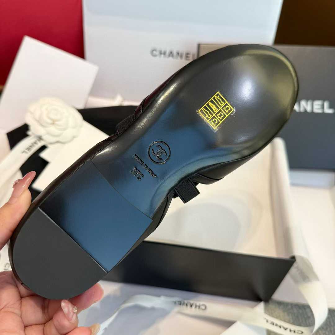 Chanel Ballet shoes view 9
