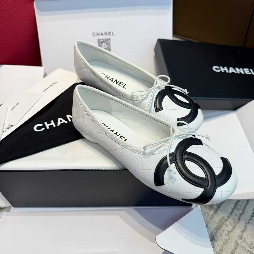 Chanel Casual shoes view 3