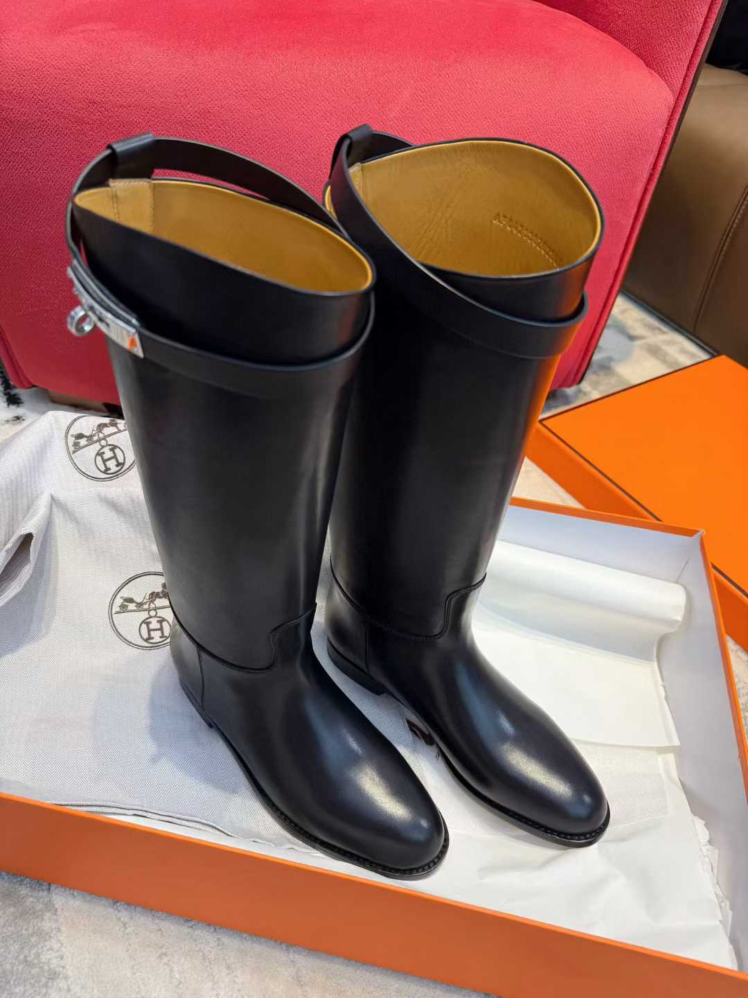 Hermès Knight boots view 3